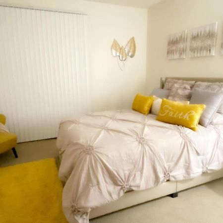 Luxury Avenue Apartment Сан Диего Екстериор снимка